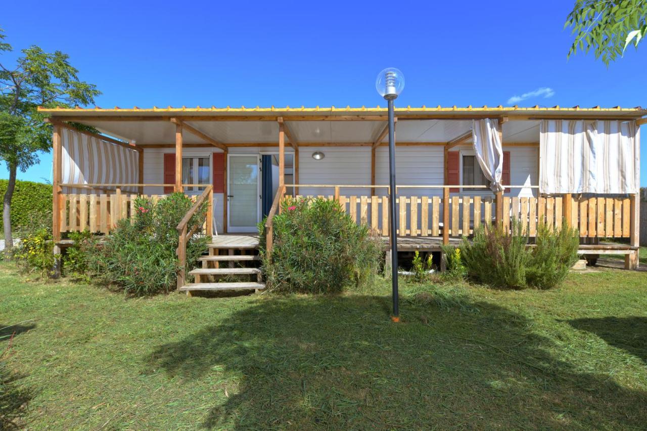 Camping Village Tuscia Tirrenica Tarquinia Bagian luar foto