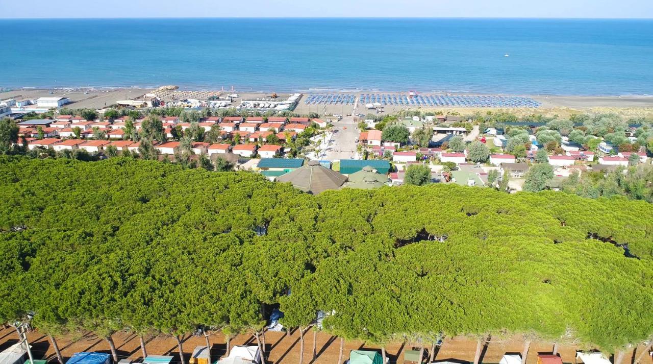 Camping Village Tuscia Tirrenica Tarquinia Bagian luar foto